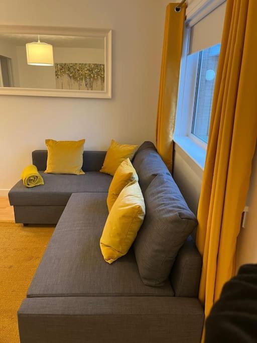 Glenbervie - Beautifully Refurbished, Self-Contained Apartment Dunfermline Kültér fotó